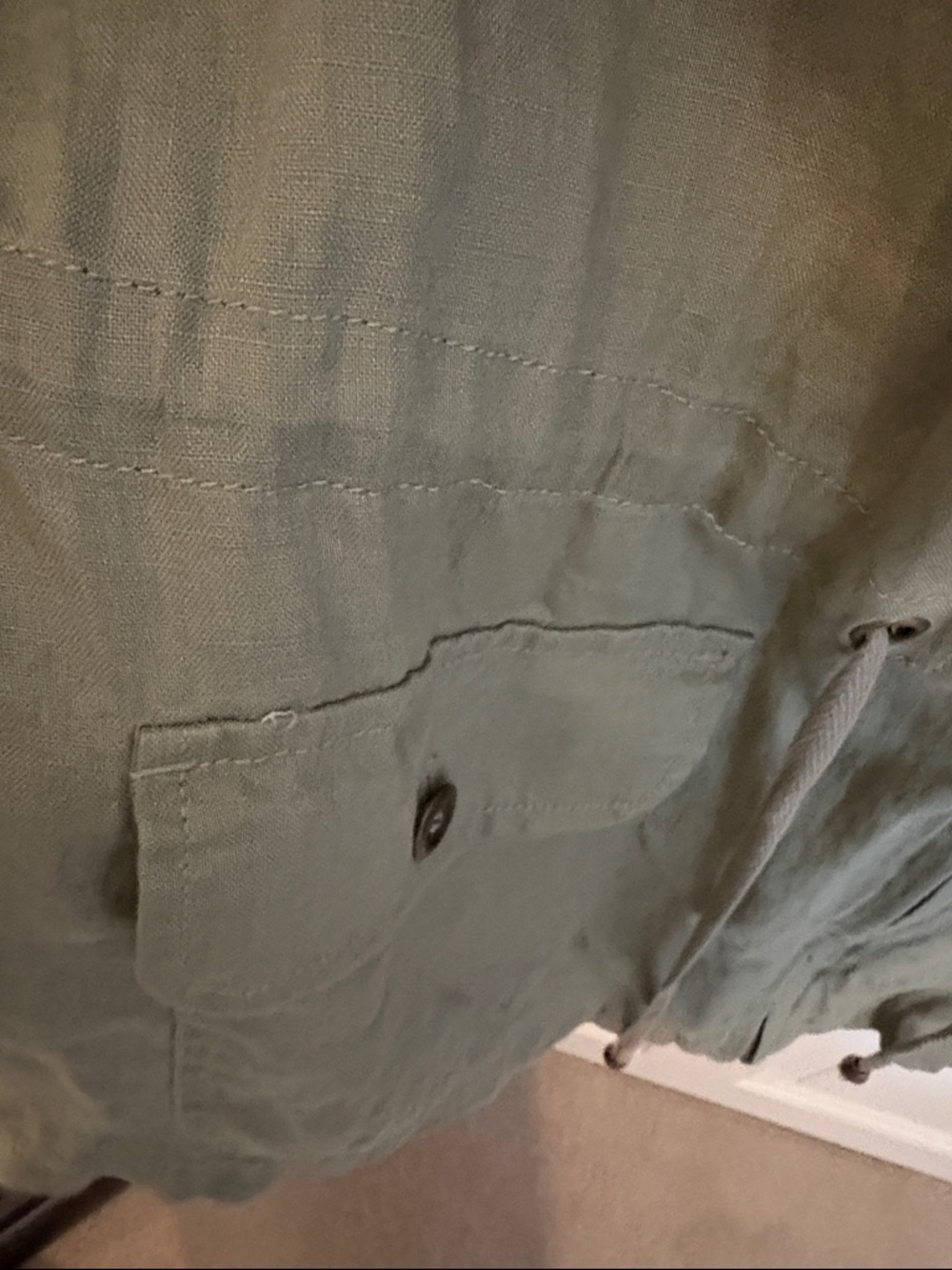 St. Tropez West Linen Hooded Utility Vest — Olive size large excellent Condtion - Picture 3 of 3